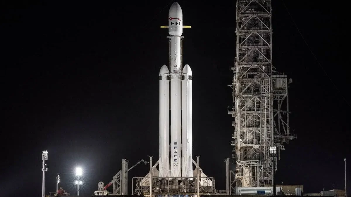 Lancio del falcon heavy
